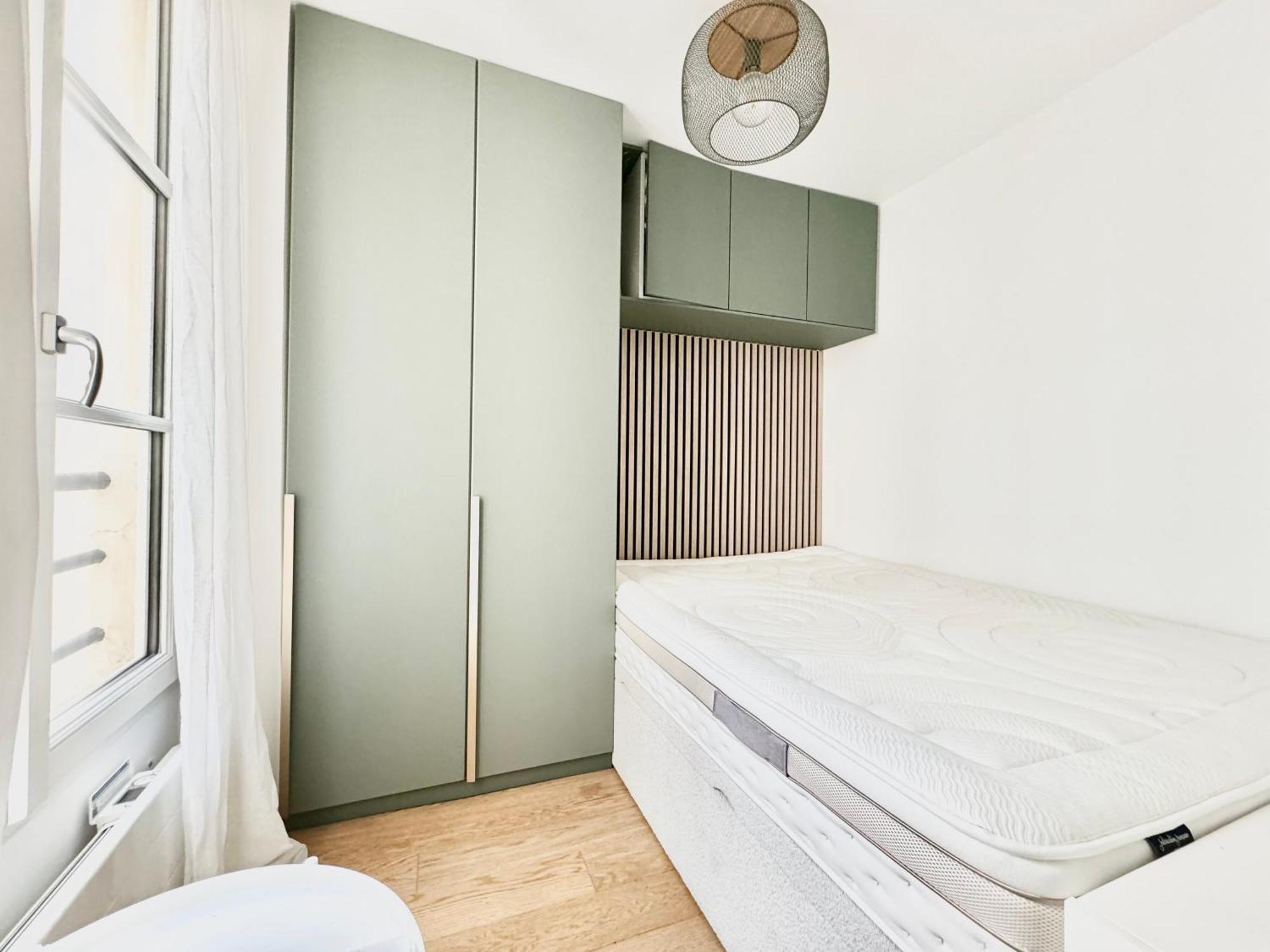 Appartement Center And Secured Area